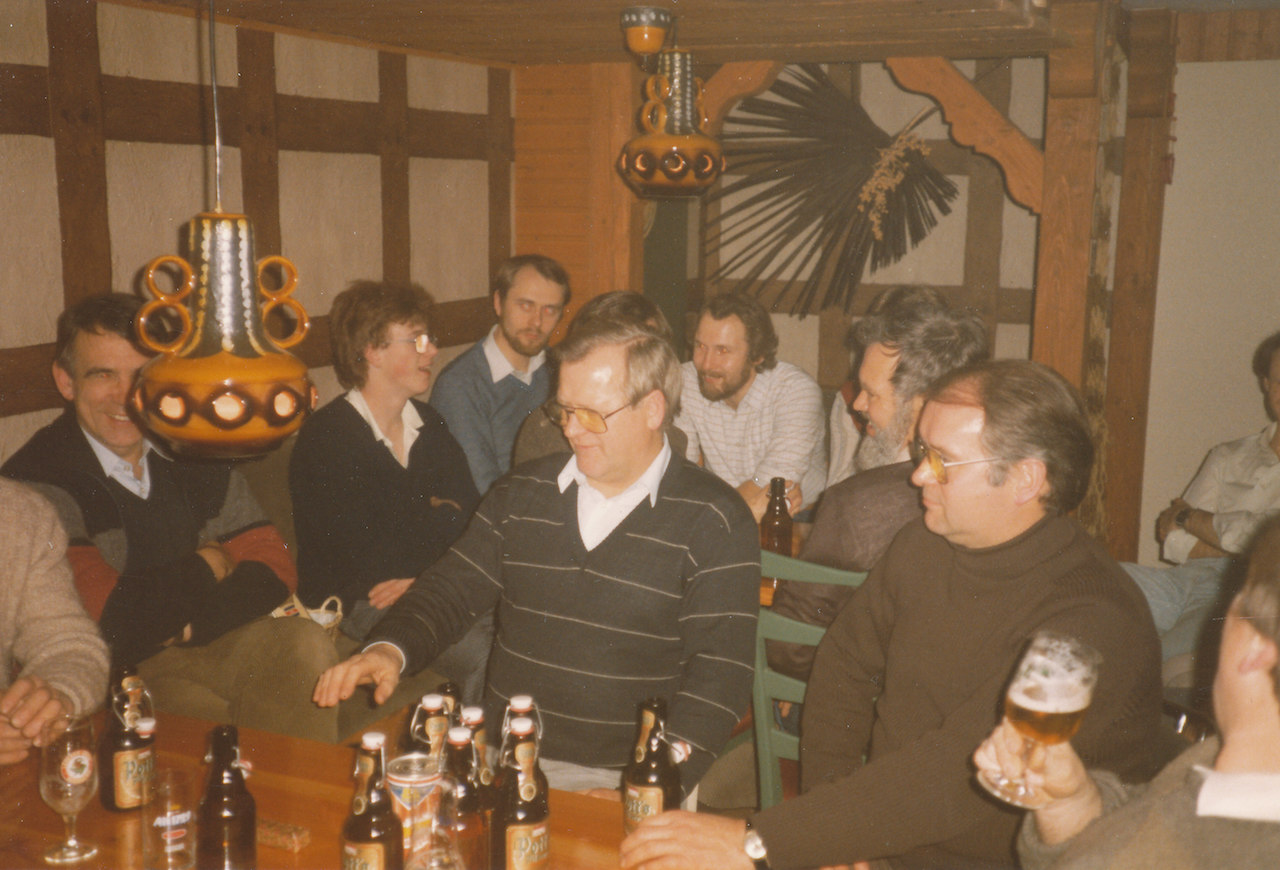 NikolKnobel85 0002
